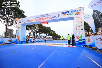 BINH DUONG NEW CITY HALF MARATHON 2024 - Ảnh #1729509
