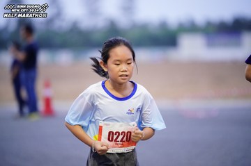 BINH DUONG NEW CITY HALF MARATHON 2024 - Ảnh #1725298