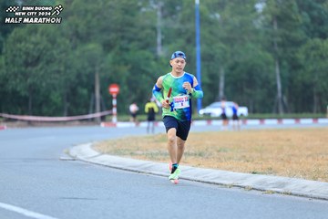 BINH DUONG NEW CITY HALF MARATHON 2024 - Ảnh #1735839