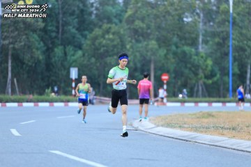 BINH DUONG NEW CITY HALF MARATHON 2024 - Ảnh #1735969