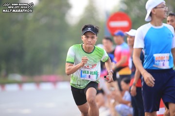 BINH DUONG NEW CITY HALF MARATHON 2024 - Ảnh #1736877