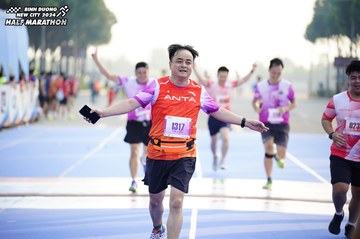 BINH DUONG NEW CITY HALF MARATHON 2024 - Ảnh #1762060