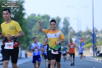 BINH DUONG NEW CITY HALF MARATHON 2024 - Ảnh #1765309