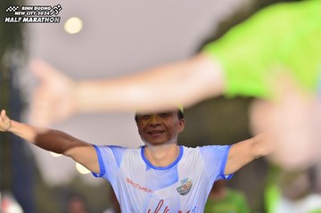 BINH DUONG NEW CITY HALF MARATHON 2024 - Ảnh #1741098