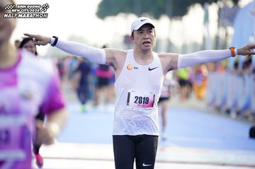 BINH DUONG NEW CITY HALF MARATHON 2024 - Ảnh #1758841