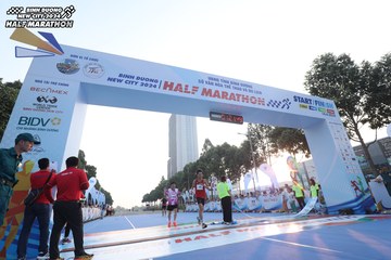 BINH DUONG NEW CITY HALF MARATHON 2024 - Ảnh #1738076