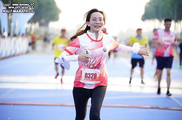 BINH DUONG NEW CITY HALF MARATHON 2024 - Ảnh #1762752