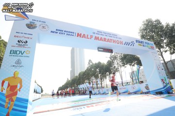 BINH DUONG NEW CITY HALF MARATHON 2024 - Ảnh #1818941