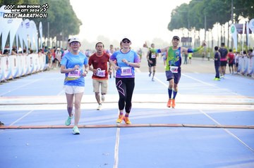 BINH DUONG NEW CITY HALF MARATHON 2024 - Ảnh #1762271