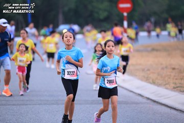 BINH DUONG NEW CITY HALF MARATHON 2024 - Ảnh #1726826