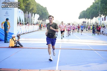 BINH DUONG NEW CITY HALF MARATHON 2024 - Ảnh #1762925
