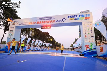 BINH DUONG NEW CITY HALF MARATHON 2024 - Ảnh #1729606