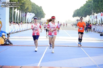 BINH DUONG NEW CITY HALF MARATHON 2024 - Ảnh #1762916