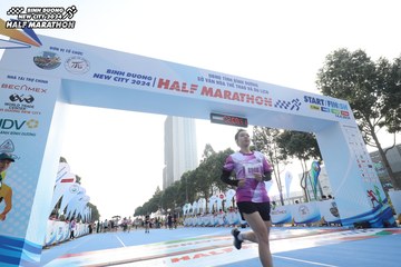 BINH DUONG NEW CITY HALF MARATHON 2024 - Ảnh #1820417