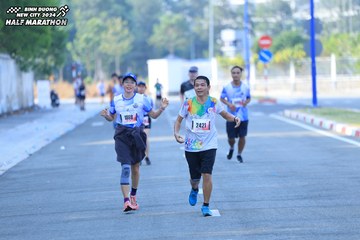 BINH DUONG NEW CITY HALF MARATHON 2024 - Ảnh #1770230