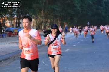 BINH DUONG NEW CITY HALF MARATHON 2024 - Ảnh #1772490