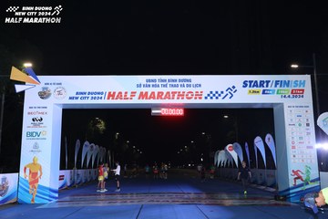 BINH DUONG NEW CITY HALF MARATHON 2024 - Ảnh #1737678