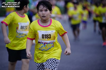 BINH DUONG NEW CITY HALF MARATHON 2024 - Ảnh #1724726