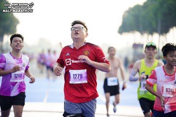 BINH DUONG NEW CITY HALF MARATHON 2024 - Ảnh #1762838