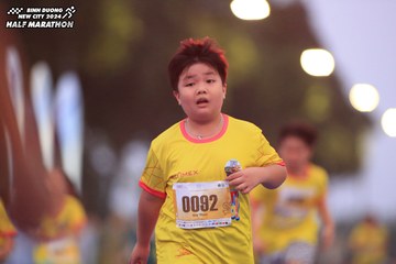 BINH DUONG NEW CITY HALF MARATHON 2024 - Ảnh #1724380