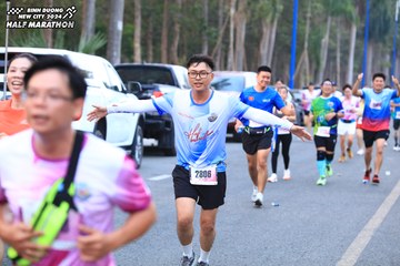 BINH DUONG NEW CITY HALF MARATHON 2024 - Ảnh #1750741