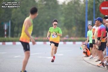 BINH DUONG NEW CITY HALF MARATHON 2024 - Ảnh #1736591