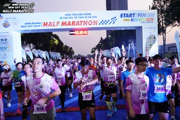 BINH DUONG NEW CITY HALF MARATHON 2024 - Ảnh #1737391