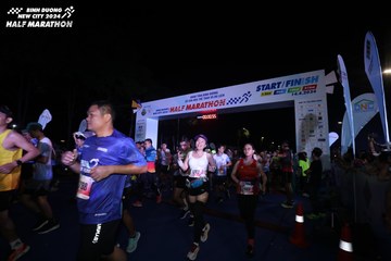 BINH DUONG NEW CITY HALF MARATHON 2024 - Ảnh #1737821