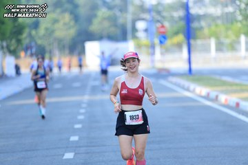 BINH DUONG NEW CITY HALF MARATHON 2024 - Ảnh #1770989