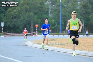 BINH DUONG NEW CITY HALF MARATHON 2024 - Ảnh #1735599