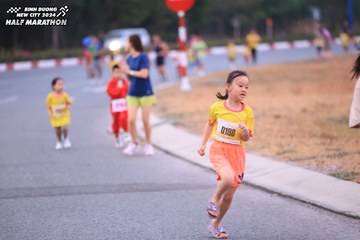 BINH DUONG NEW CITY HALF MARATHON 2024 - Ảnh #1727072