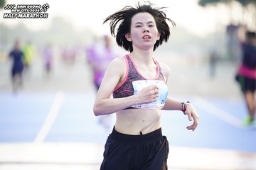 BINH DUONG NEW CITY HALF MARATHON 2024 - Ảnh #1758039