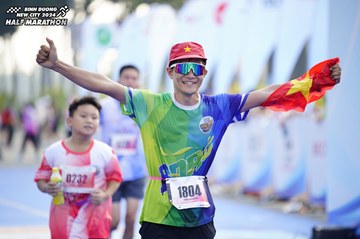 BINH DUONG NEW CITY HALF MARATHON 2024 - Ảnh #1759315