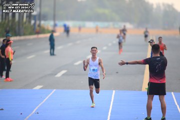 BINH DUONG NEW CITY HALF MARATHON 2024 - Ảnh #1738851