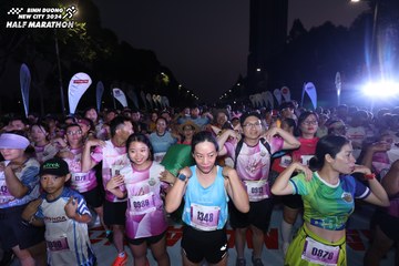 BINH DUONG NEW CITY HALF MARATHON 2024 - Ảnh #1737908