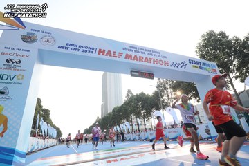 BINH DUONG NEW CITY HALF MARATHON 2024 - Ảnh #1821073