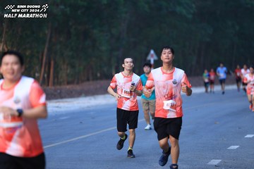 BINH DUONG NEW CITY HALF MARATHON 2024 - Ảnh #1750499