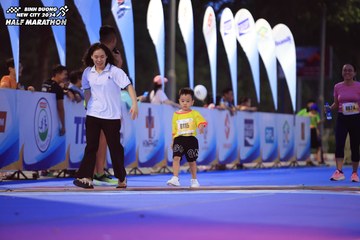 BINH DUONG NEW CITY HALF MARATHON 2024 - Ảnh #1729315