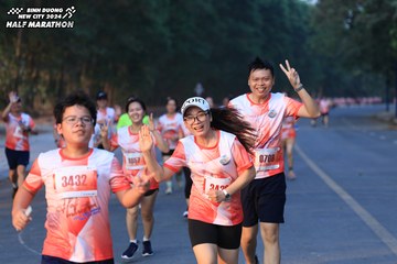 BINH DUONG NEW CITY HALF MARATHON 2024 - Ảnh #1772173