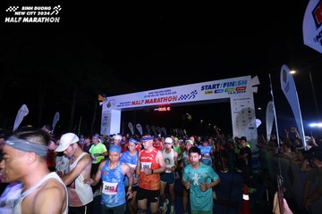 BINH DUONG NEW CITY HALF MARATHON 2024 - Ảnh #1737796