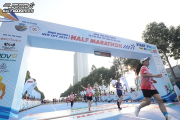 BINH DUONG NEW CITY HALF MARATHON 2024 - Ảnh #1821212