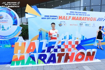 BINH DUONG NEW CITY HALF MARATHON 2024 - Ảnh #1723459