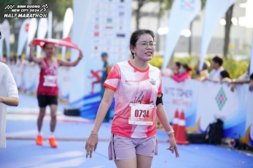 BINH DUONG NEW CITY HALF MARATHON 2024 - Ảnh #1762228