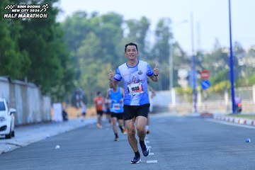 BINH DUONG NEW CITY HALF MARATHON 2024 - Ảnh #1763512