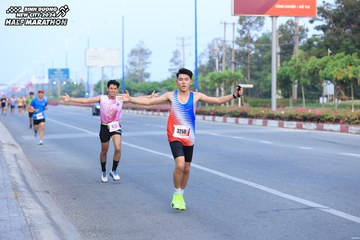 BINH DUONG NEW CITY HALF MARATHON 2024 - Ảnh #1770048