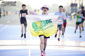 BINH DUONG NEW CITY HALF MARATHON 2024 - Ảnh #1759225