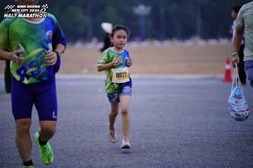 BINH DUONG NEW CITY HALF MARATHON 2024 - Ảnh #1725230