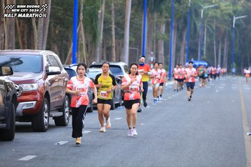 BINH DUONG NEW CITY HALF MARATHON 2024 - Ảnh #1756235