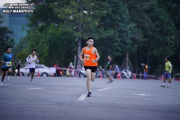 BINH DUONG NEW CITY HALF MARATHON 2024 - Ảnh #1724514