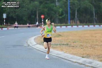 BINH DUONG NEW CITY HALF MARATHON 2024 - Ảnh #1734922
